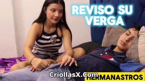 Mi hermanastra me revisa el pene y termino teniendo sexo con ella - Porno Casero