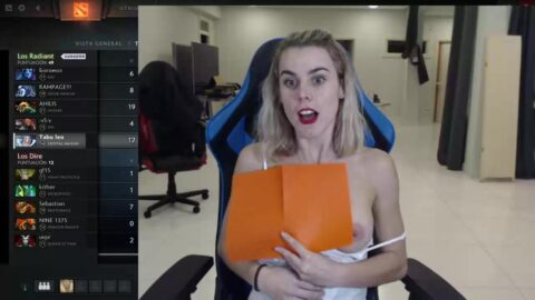 Slip slip twitch de pezón accidental se arrepiente de todo