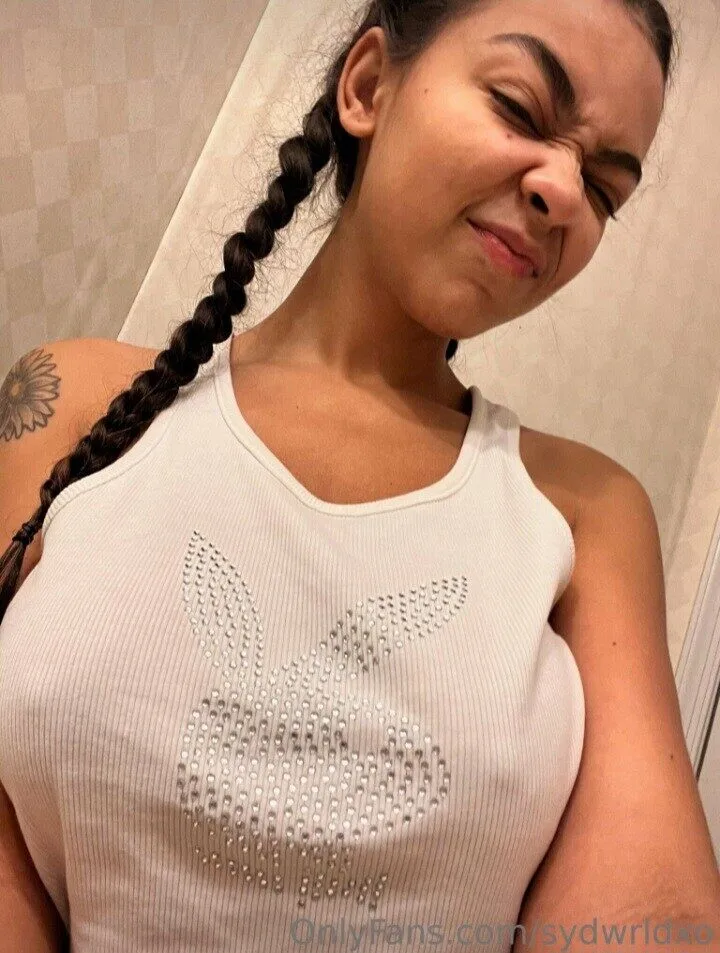 Sydney Scott desnuda provocando el video filtrado de los únicos fanáticos de Sydwrldxo