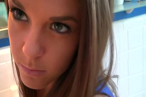 Sexy girlfriend lets her BF bang her over the toilet seat