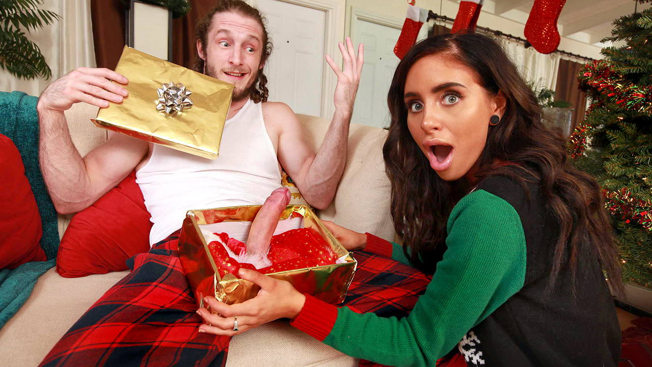 Guy enjoys a hot Christmas fuck with his girlfriend and her sexy mom