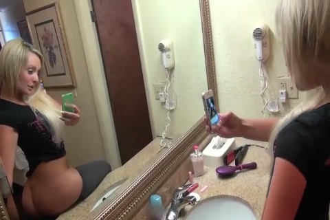 Ex girlfriend sucking her man’s dick and getting her bubble butt fucked